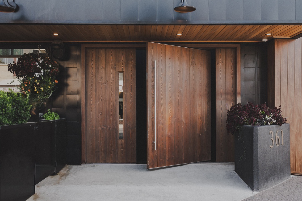 orolo restaurant image 2